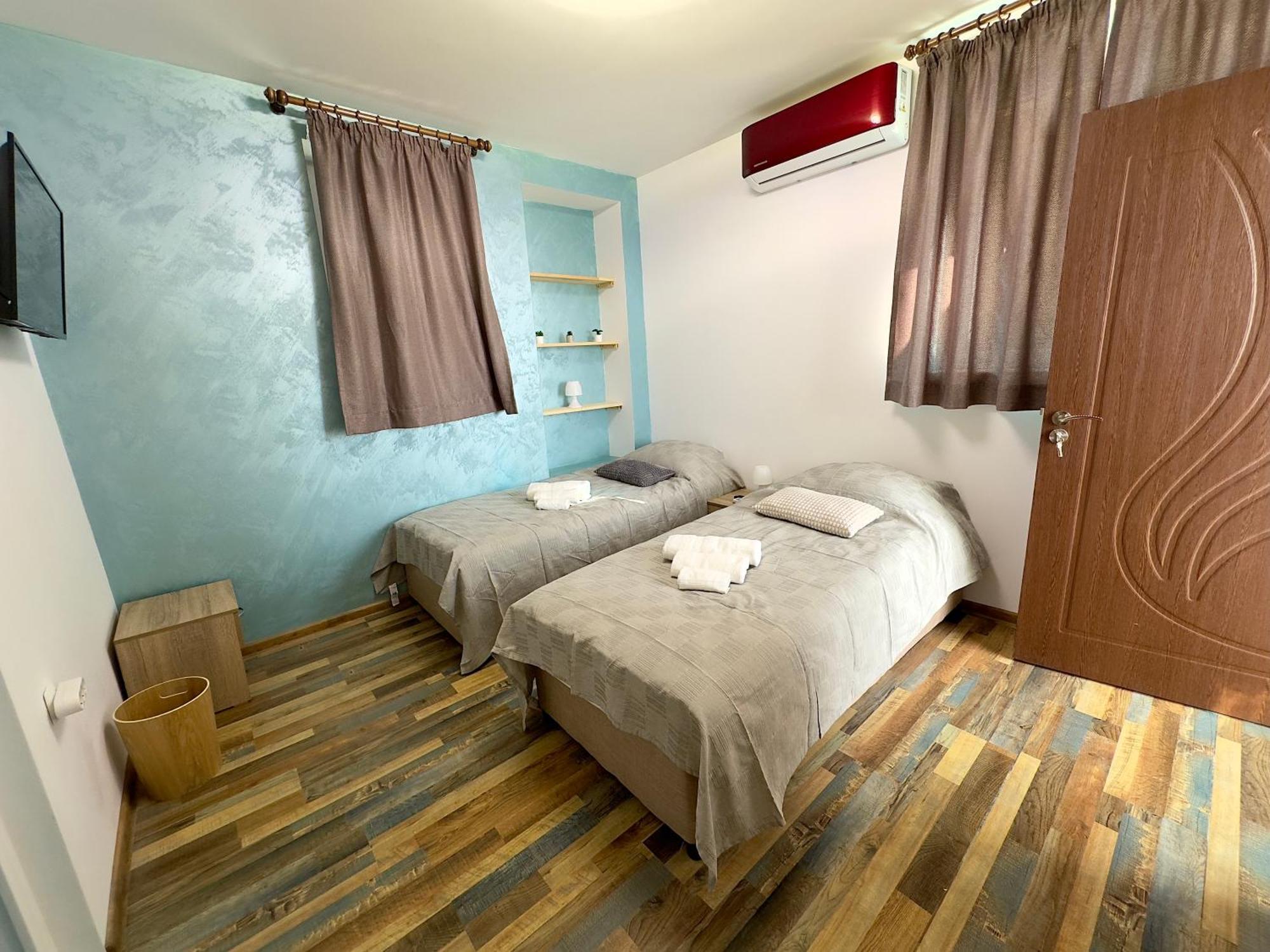 Navial Hotel Gabrovo Eksteriør billede