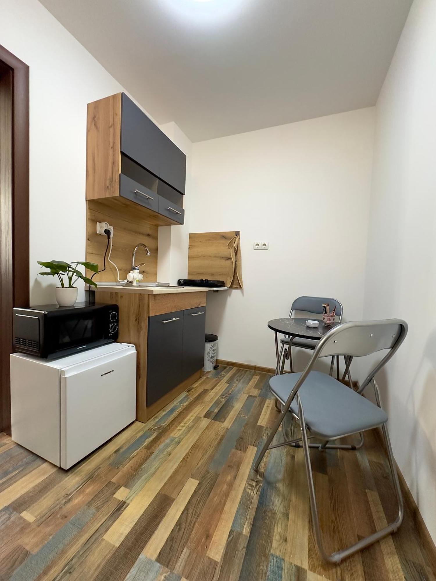 Navial Hotel Gabrovo Eksteriør billede