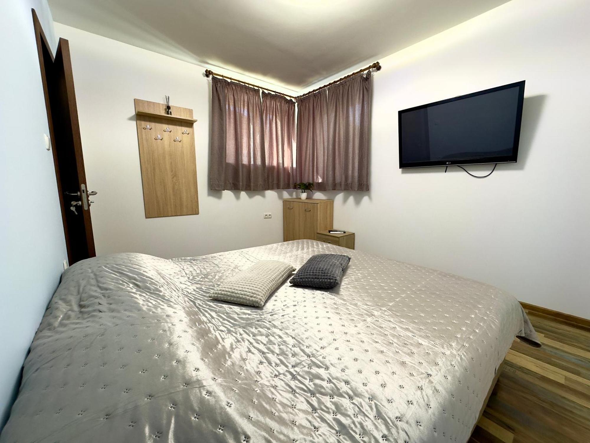Navial Hotel Gabrovo Eksteriør billede